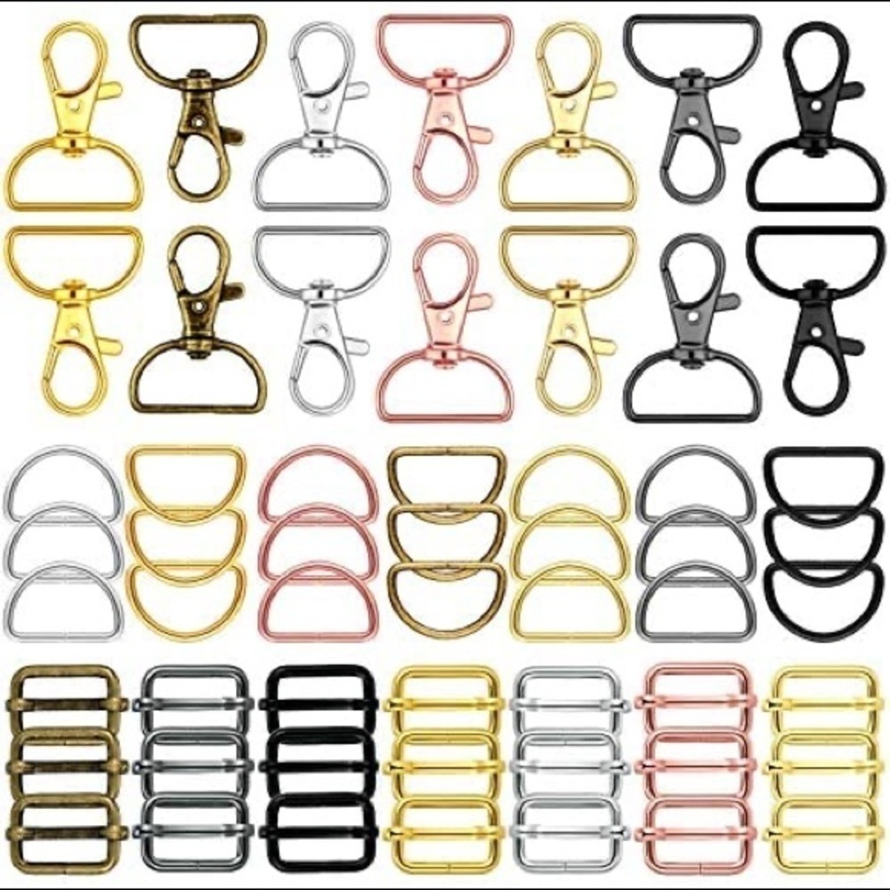 56 pieces keychain, lanyard, and handbags.